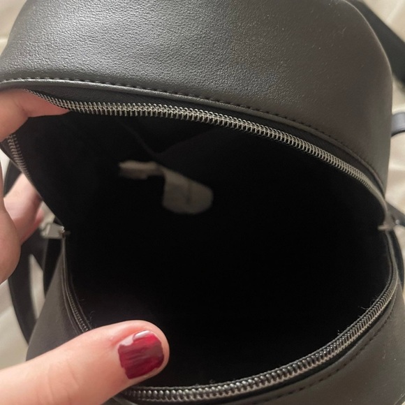 Loungefly - Picture 4 of 5